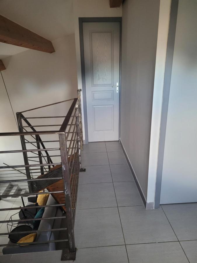 Appartement Avec Exterieur Эг-Морт Экстерьер фото
