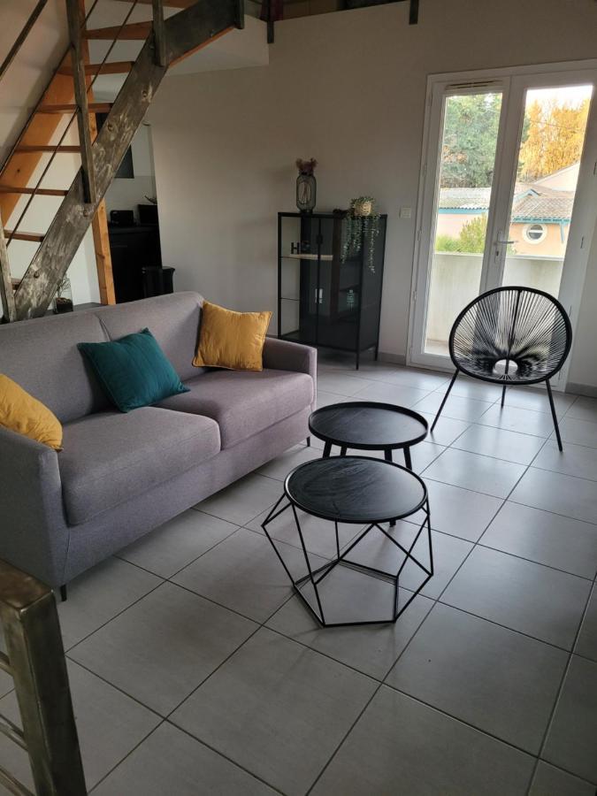 Appartement Avec Exterieur Эг-Морт Экстерьер фото